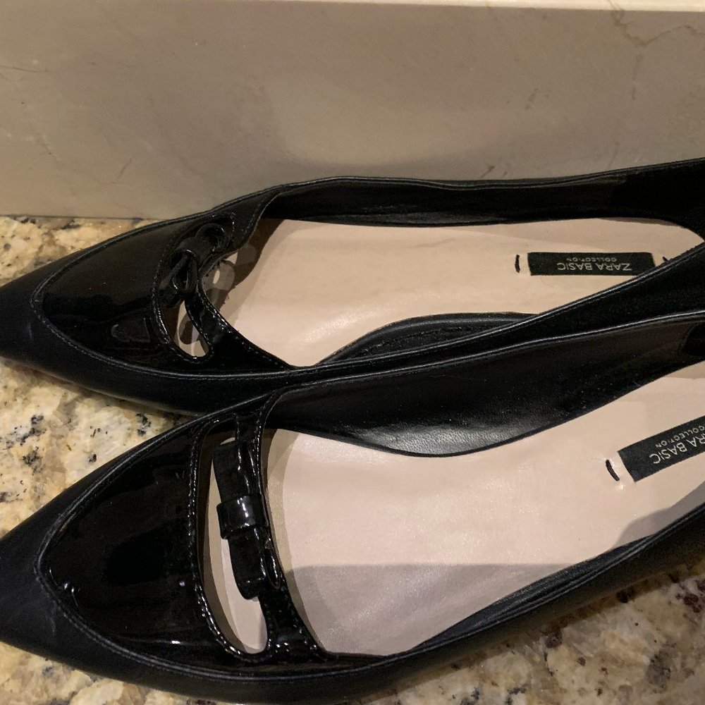 Zara Flats